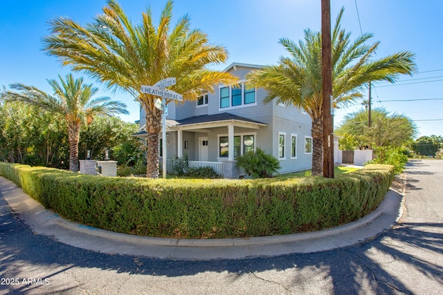 view of front of house