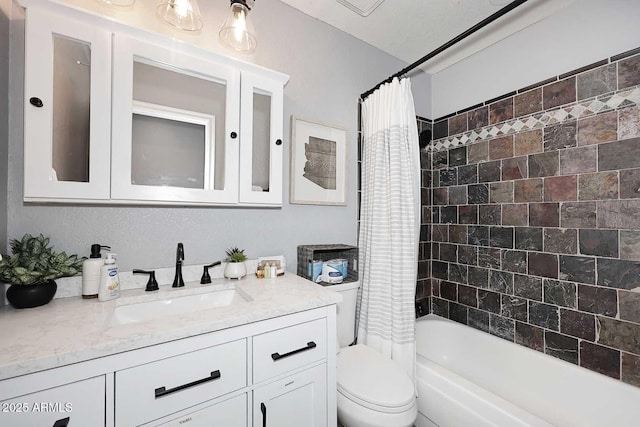 4609 E Monte Cristo Ave, Phoenix, AZ 85032 - full bathroom featuring toilet, shower / tub combo, and vanity