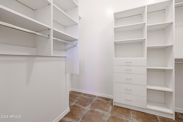 25995 N 85th Dr, Peoria, AZ 85383 - view of spacious closet