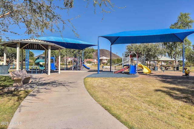 5226 W Pontiac Dr, Glendale, AZ 85308 - community play area with a yard
