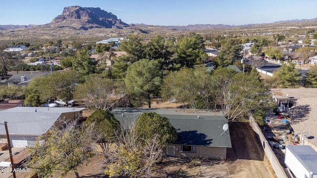 bird's eye view featuring a mountain view