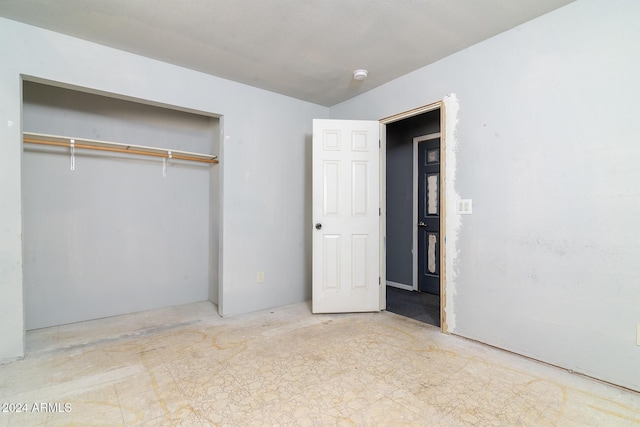 214 S Hing Dr, Superior, AZ 85173 - unfurnished bedroom with a closet