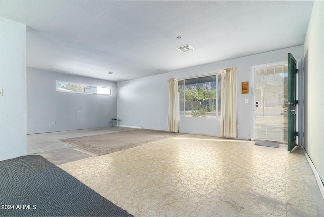 214 S Hing Dr, Superior, AZ 85173 - unfurnished room with a textured ceiling