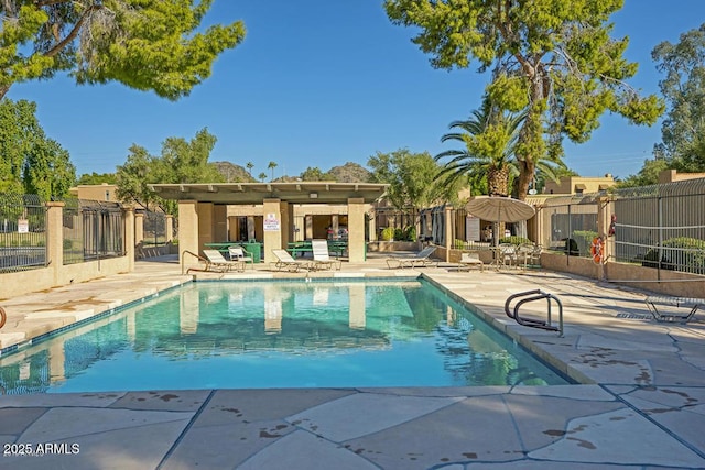 1120 E Beryl Ave, Phoenix, AZ 85020 - community pool featuring a patio