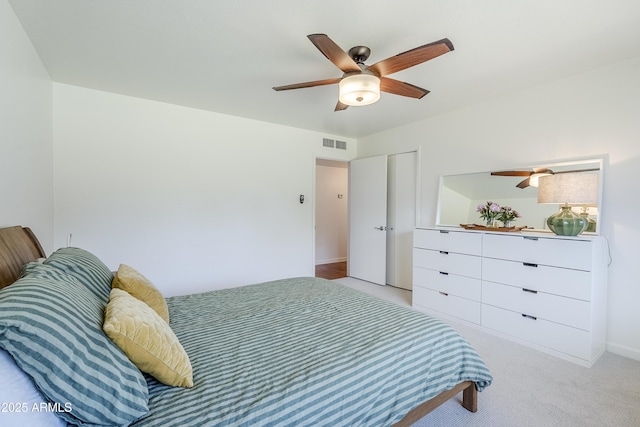 314 E Royal Palm Rd, Phoenix, AZ 85020 - bedroom featuring light carpet and a ceiling fan