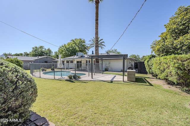 314 E Royal Palm Rd, Phoenix, AZ 85020 - back of property with a fenced backyard and a patio