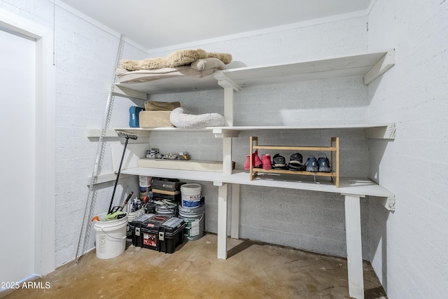 314 E Royal Palm Rd, Phoenix, AZ 85020 - view of storage