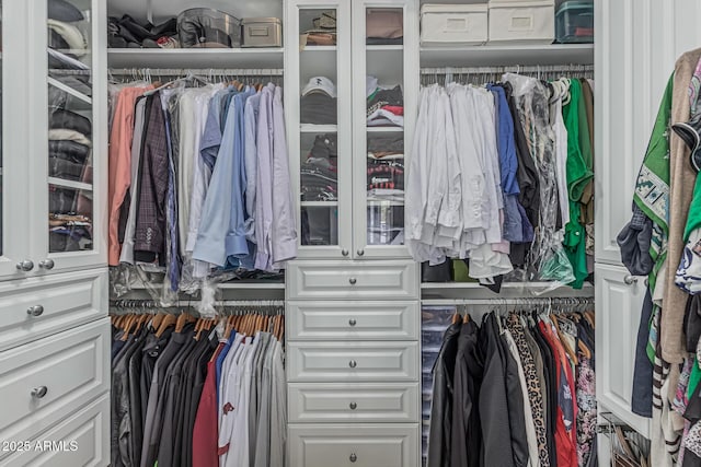 12417 W Apache St, Avondale, AZ 85323 - view of closet