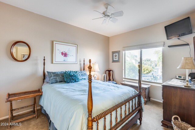 bedroom featuring carpet and ceiling fan