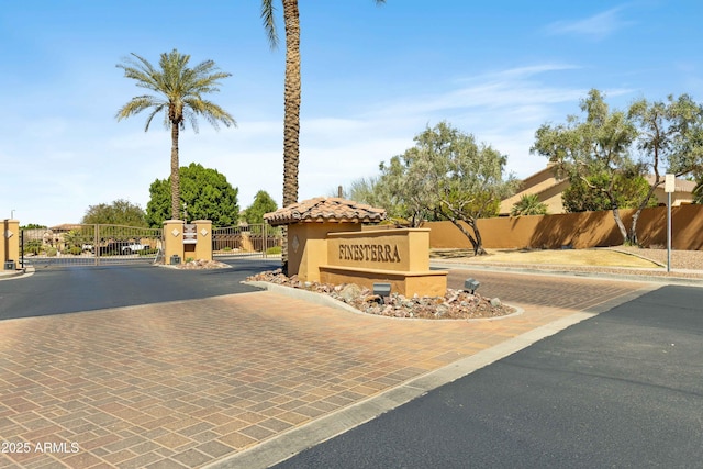 5122 S Miller Pl, Chandler, AZ 85249 - community / neighborhood sign with a gate and fence