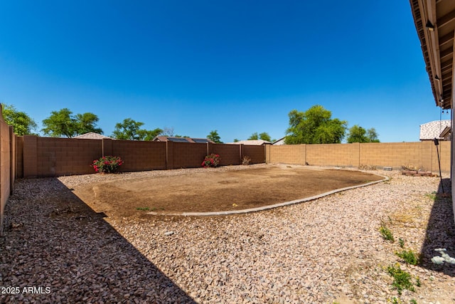 1634 E Harwell Rd, Phoenix, AZ 85042 - view of fenced backyard