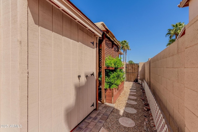5215 W Del Rio St, Chandler, AZ 85226 - view of side of home featuring a fenced backyard