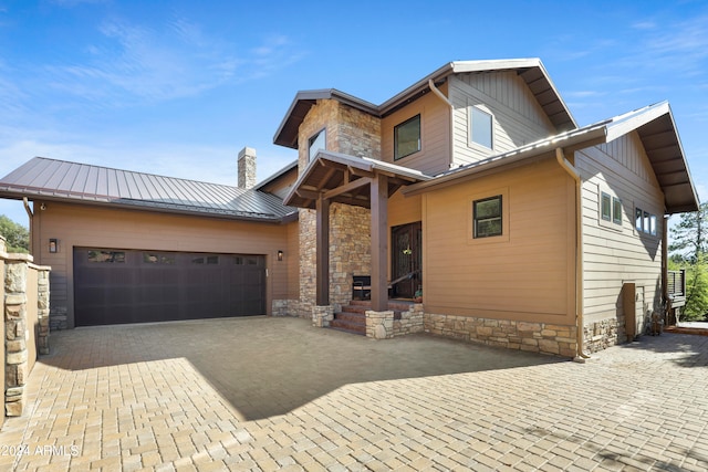 view of front of house with a garage