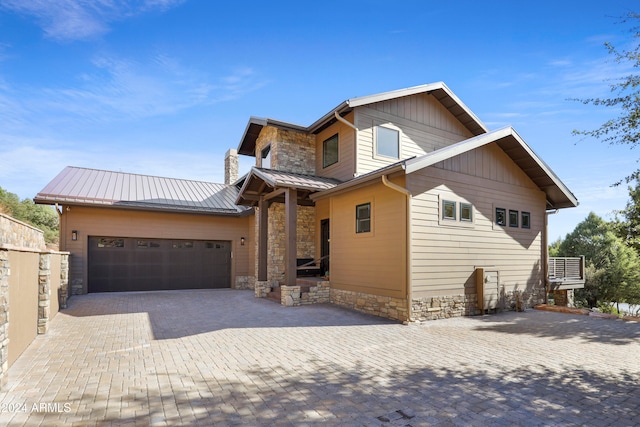 view of front of home featuring a garage