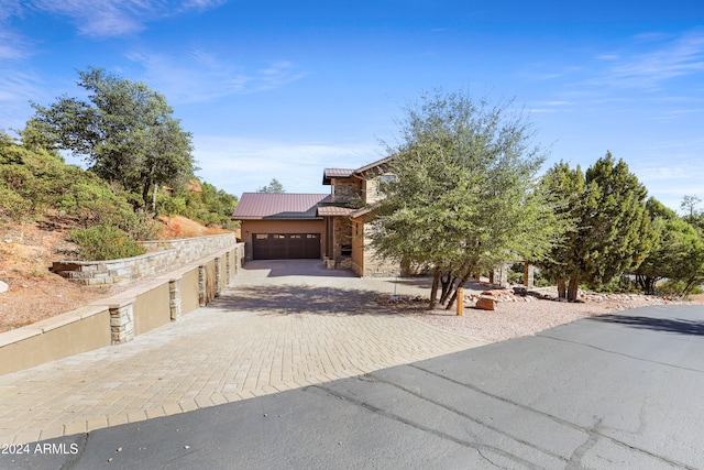 view of front facade with a garage