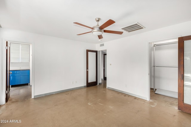 unfurnished bedroom featuring ceiling fan