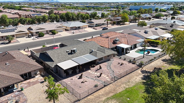 birds eye view of property featuring a residential view