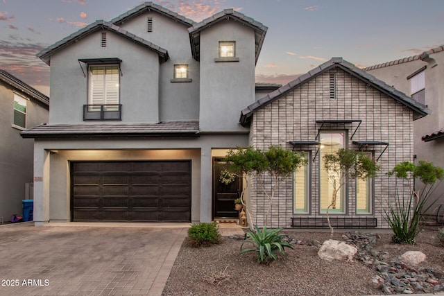 view of front of house featuring a garage