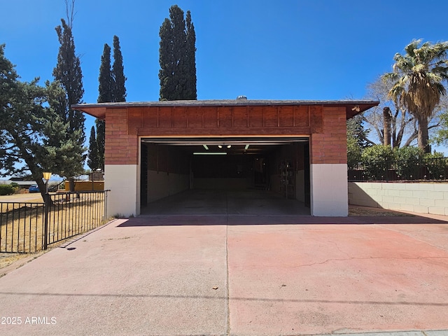 detached garage with fence