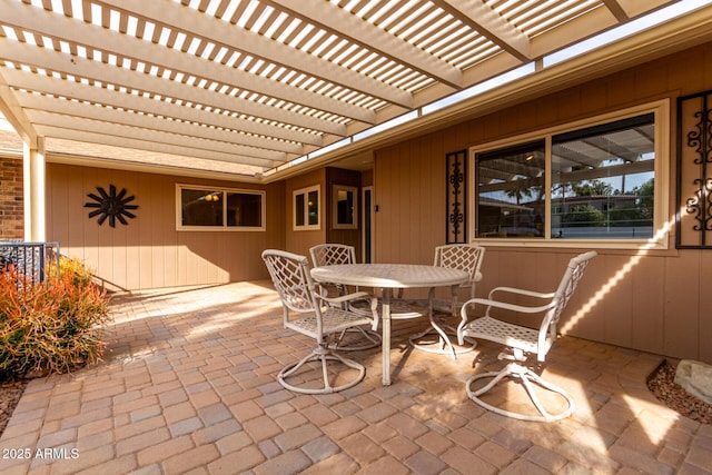 view of patio featuring a pergola