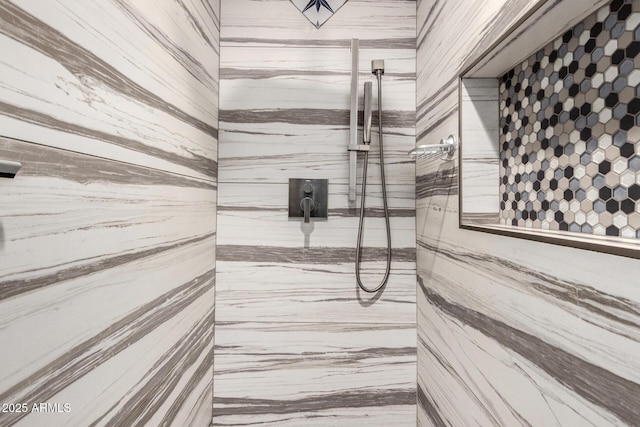 8331 N 6th St, Phoenix, AZ 85020 - bathroom with a marble finish shower