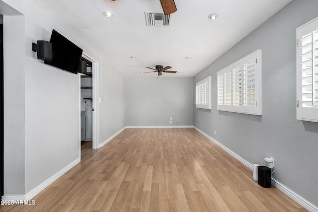 8331 N 6th St, Phoenix, AZ 85020 - spare room with a ceiling fan, light wood finished floors, and recessed lighting