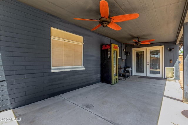 8331 N 6th St, Phoenix, AZ 85020 - view of patio featuring french doors and a ceiling fan