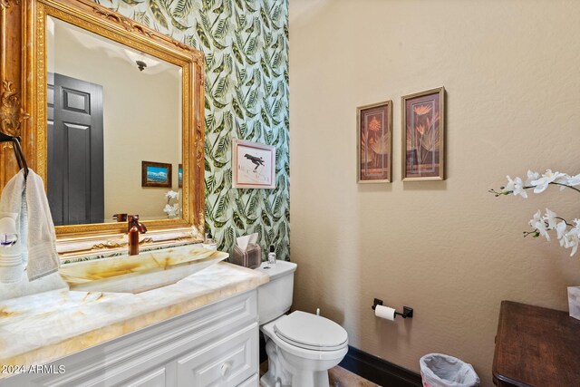 2549 W Shinnecock Way, Anthem, AZ 85086 - bathroom featuring vanity and toilet