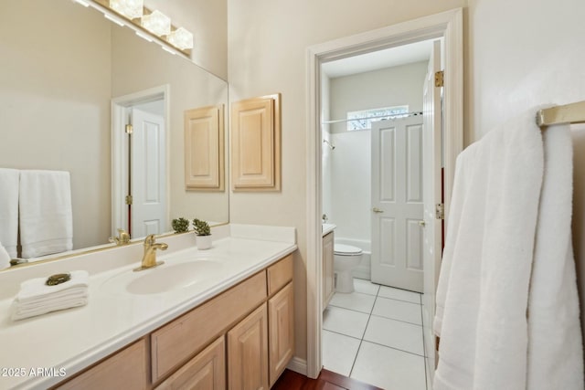 full bathroom with tile patterned floors, toilet, vanity, and shower / bathing tub combination