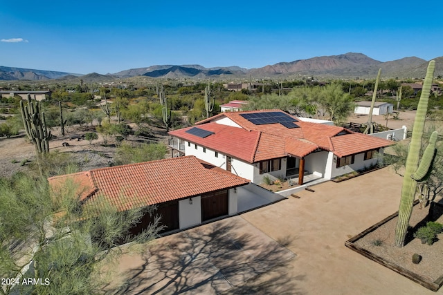 drone / aerial view with a mountain view