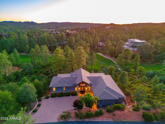 view of aerial view at dusk