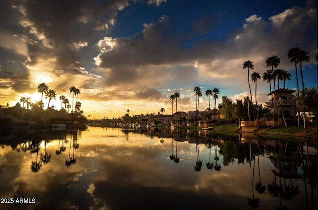 10546 E Topaz Cir, Scottsdale, AZ 85258 - water view