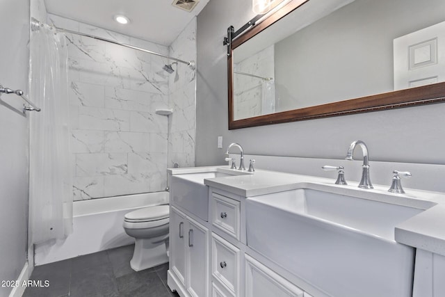bathroom with toilet, shower / bathtub combination with curtain, double vanity, tile patterned floors, and recessed lighting