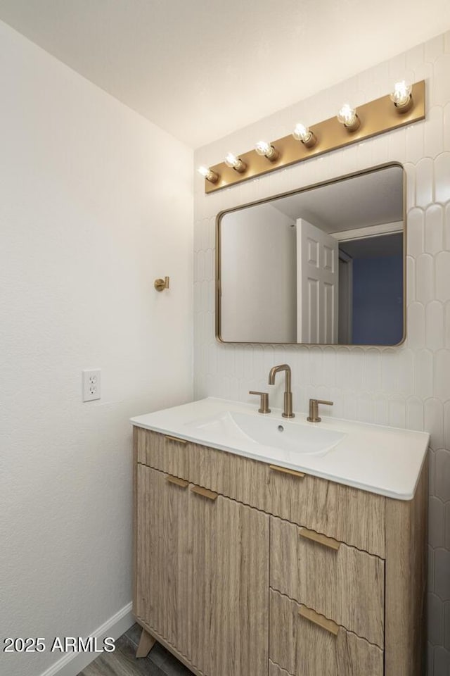 1351 N Pleasant Dr Unit 2011, Chandler, AZ 85225 - bathroom featuring vanity and baseboards