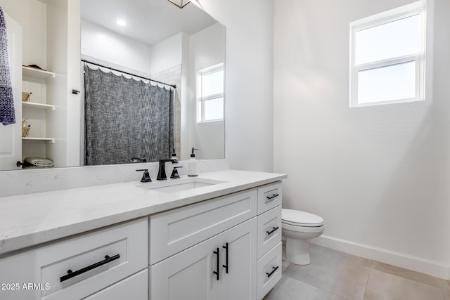 full bathroom with baseboards, a shower with shower curtain, toilet, tile patterned floors, and vanity