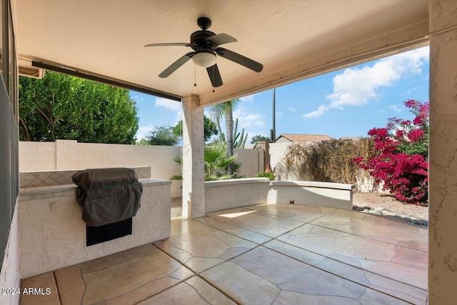 view of patio with ceiling fan