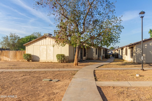 view of front of home