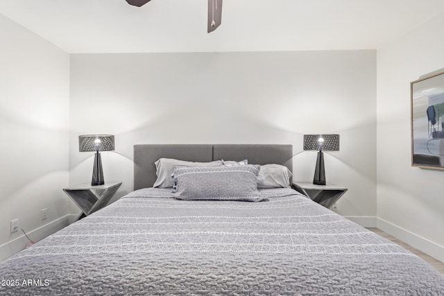 bedroom featuring ceiling fan