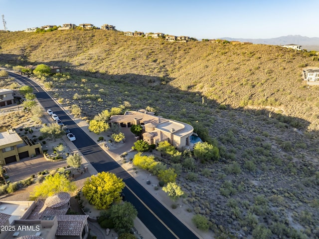 bird's eye view with a mountain view