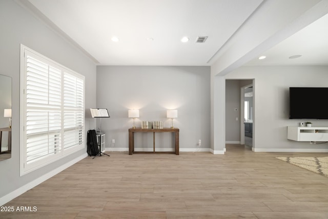 22421 N 34th St, Phoenix, AZ 85050 - unfurnished room with recessed lighting, baseboards, light wood finished floors, and visible vents