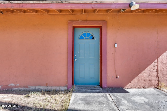 view of entrance to property