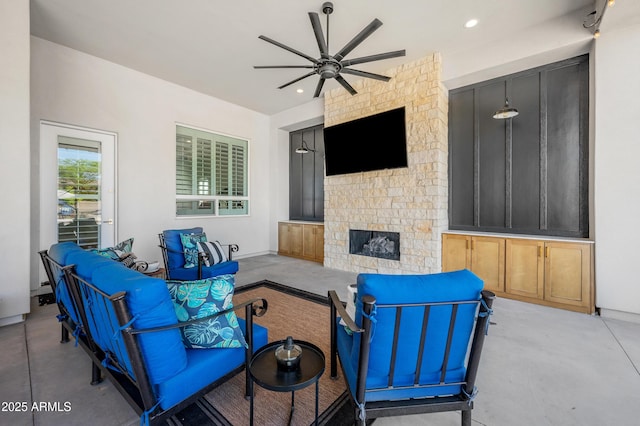 10448 E Glencove St, Mesa, AZ 85207 - view of patio featuring a ceiling fan and outdoor lounge area