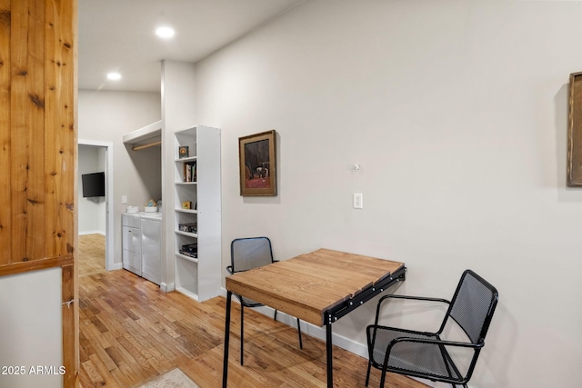 dining room featuring recessed lighting, baseboards, and light wood-type flooring