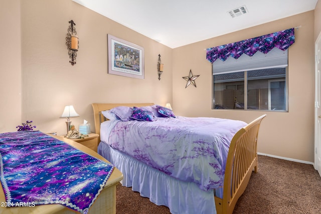 bedroom with carpet flooring