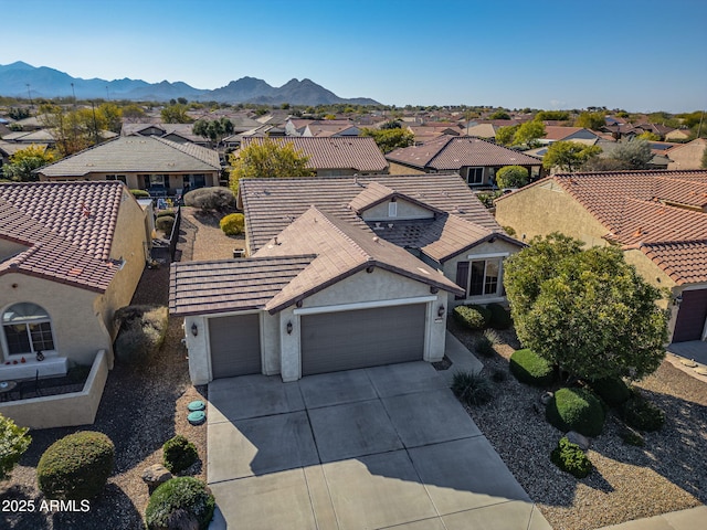 bird's eye view featuring a mountain view