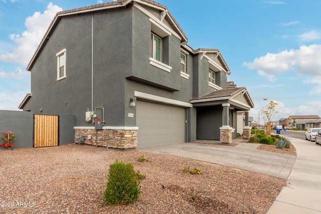 view of front of home featuring a garage