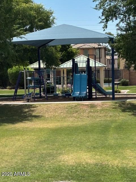 2111 N 77th Gln, Phoenix, AZ 85035 - view of community jungle gym
