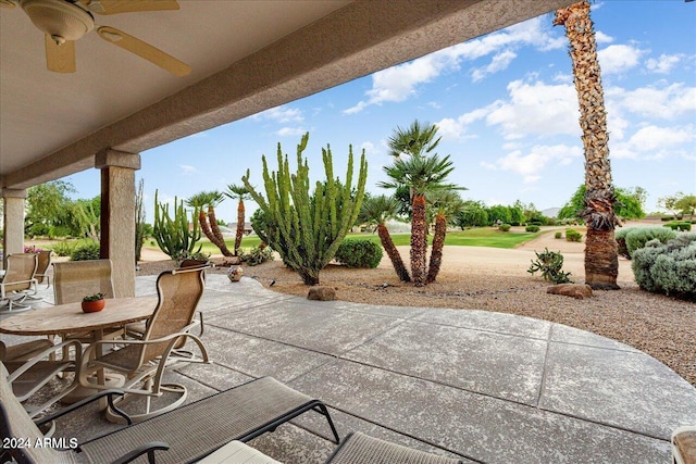 view of patio with ceiling fan