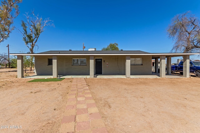 view of front of house