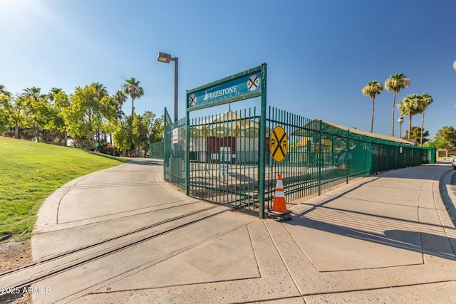 1201 E Campbell Ave, Gilbert, AZ 85234 - surrounding community